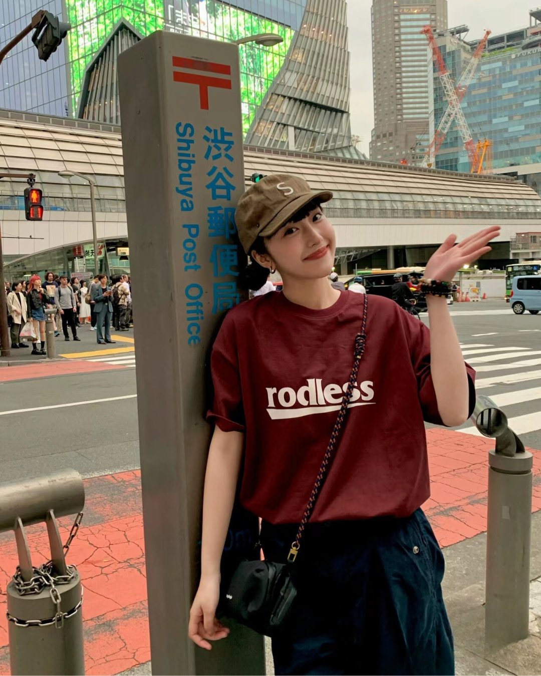 ルーズロゴヘビー330g半袖Tシャツ R06031