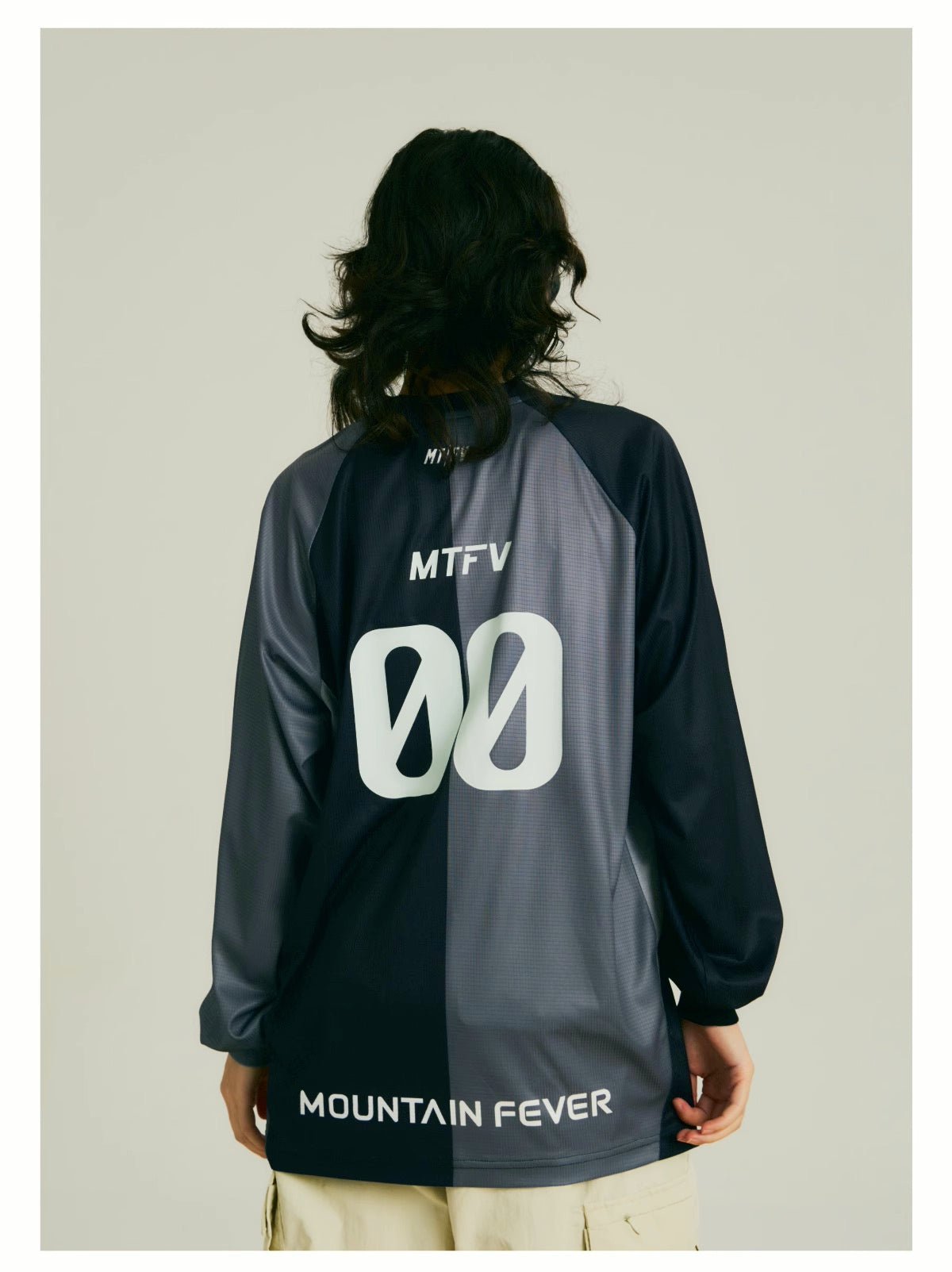 MOIST QUICK-DRYING LONG-SLEEVED SHIRT M39031