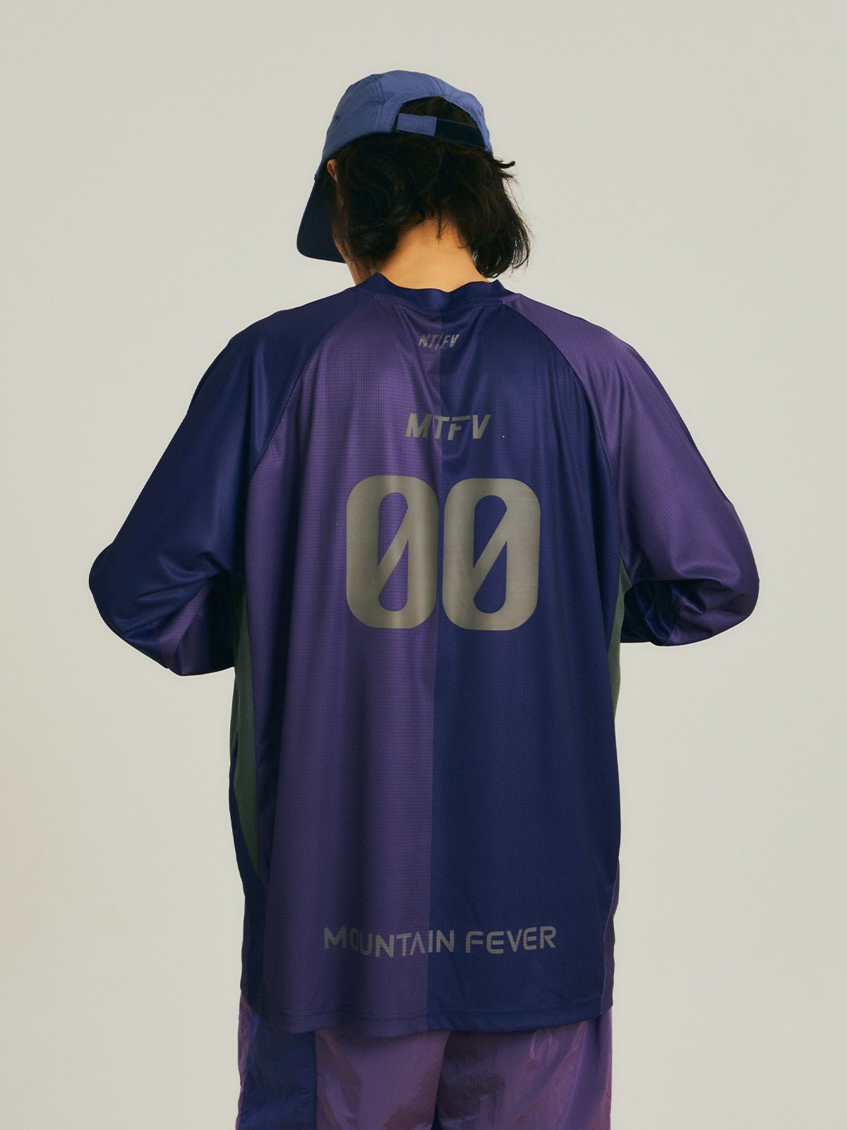 MOIST QUICK-DRYING LONG-SLEEVED SHIRT M39031