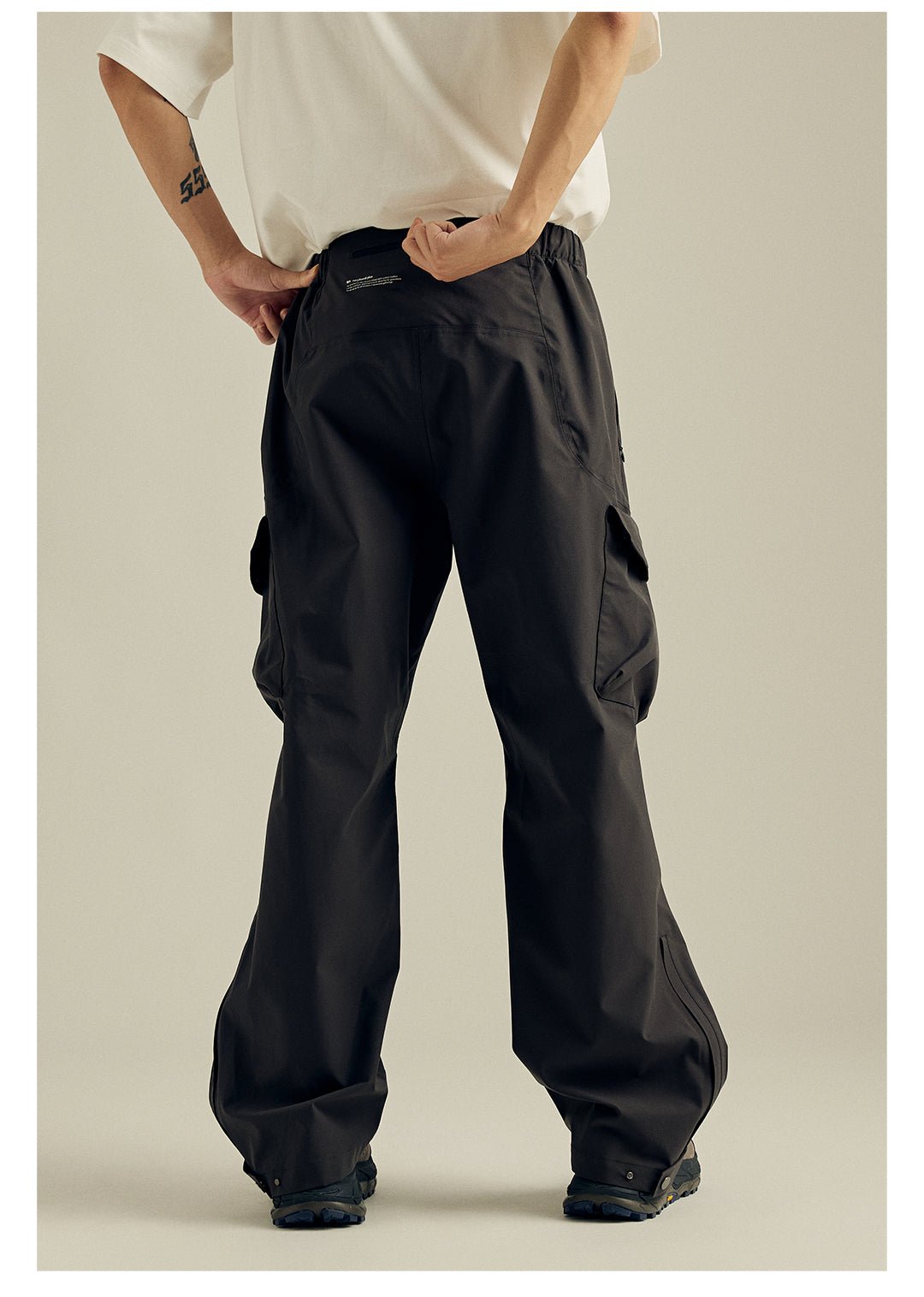 PLEATED ADJUSTABLE LEG WORK PANTS WATERPROOF N39044