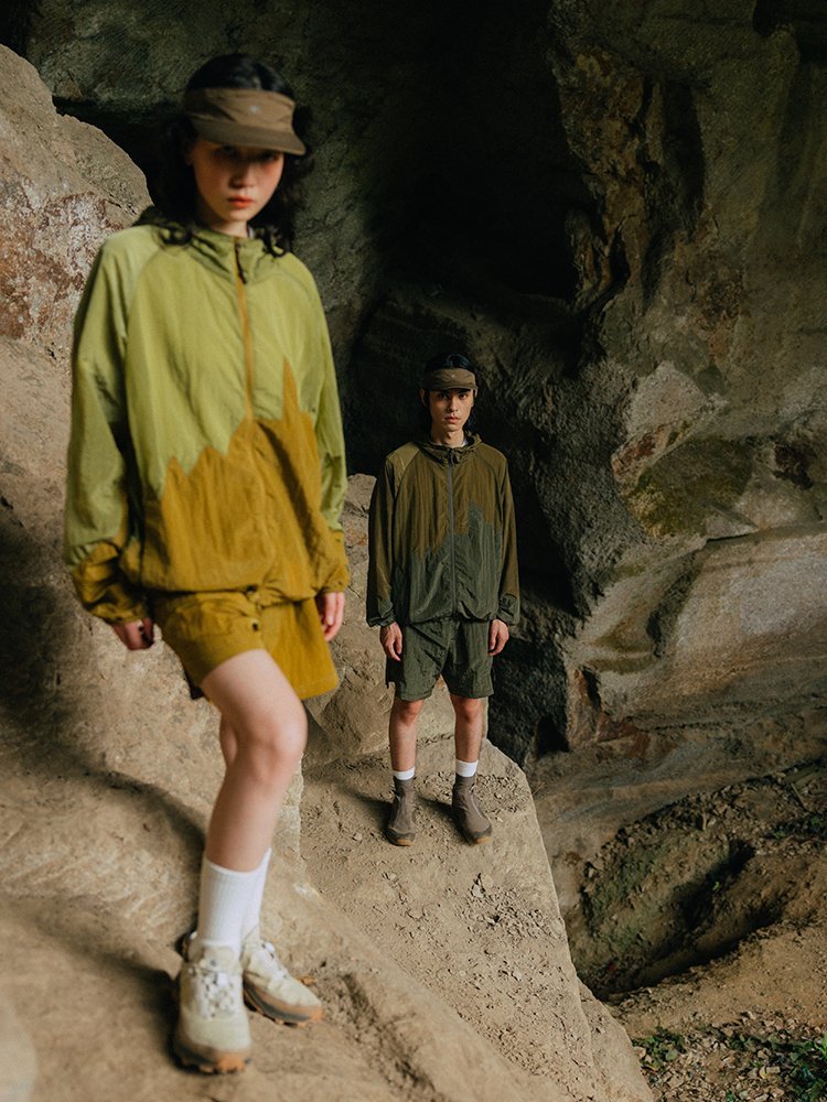 QUICK-DRYING, BREATHABLE, SUN-PROTECTIVE SKIN SUIT M38321