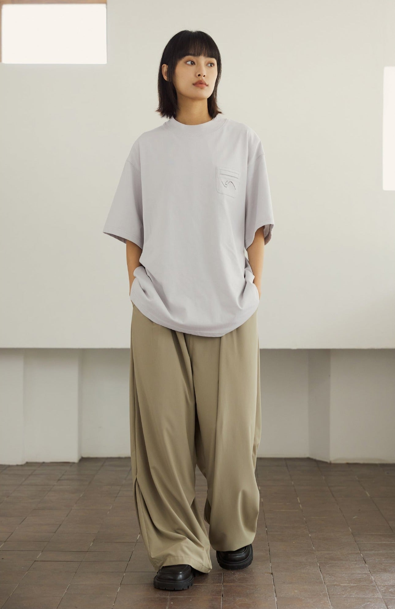 LOOSE ROUND NECK SHORT SLEEVE T-SHIRT L66312