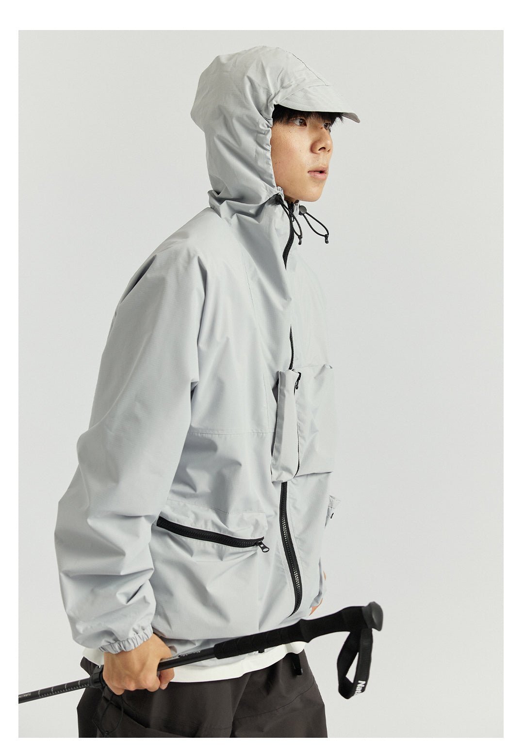 WATERPROOF MULTI-POCKET PERFORATED JACKET N93939