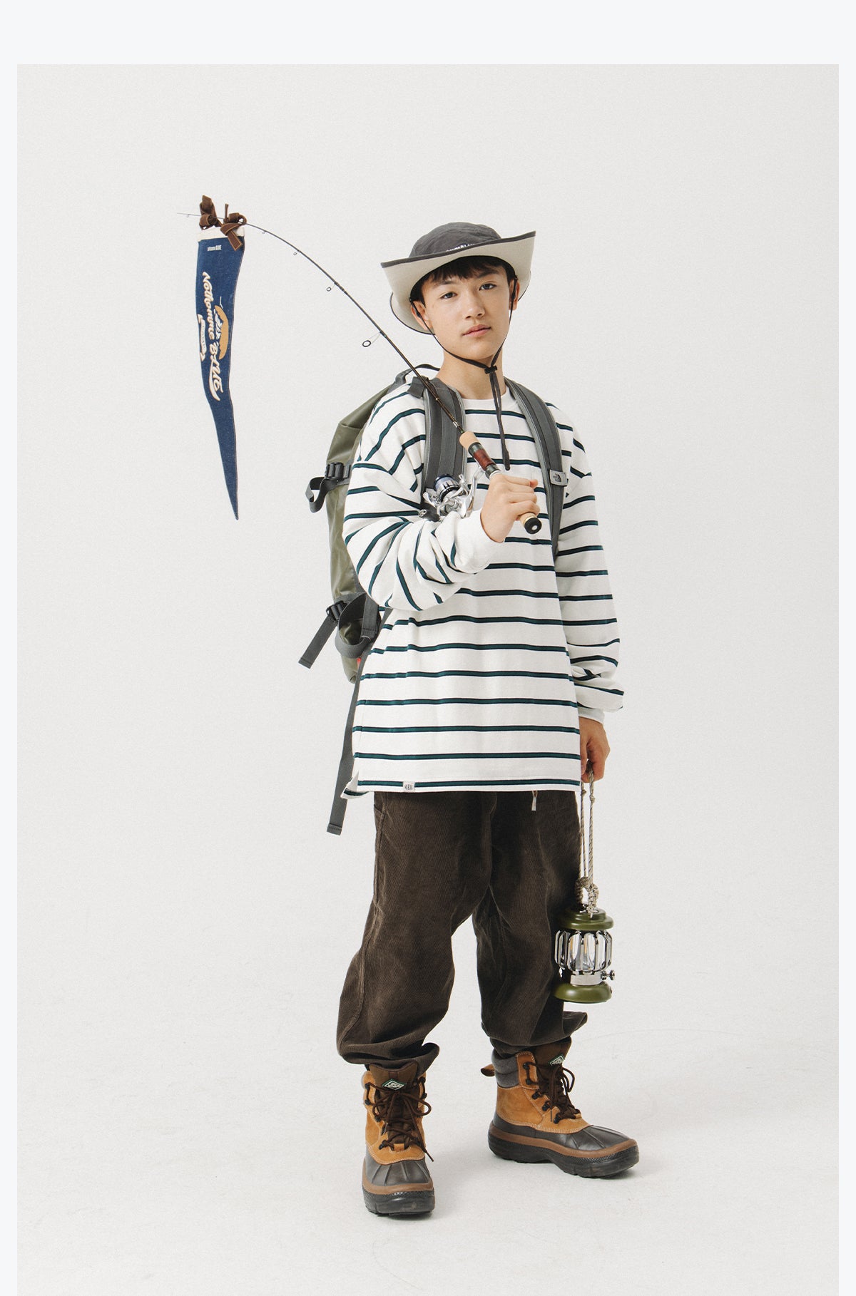 STRIPED PADDED TIED COUPLE SWEATER N23417