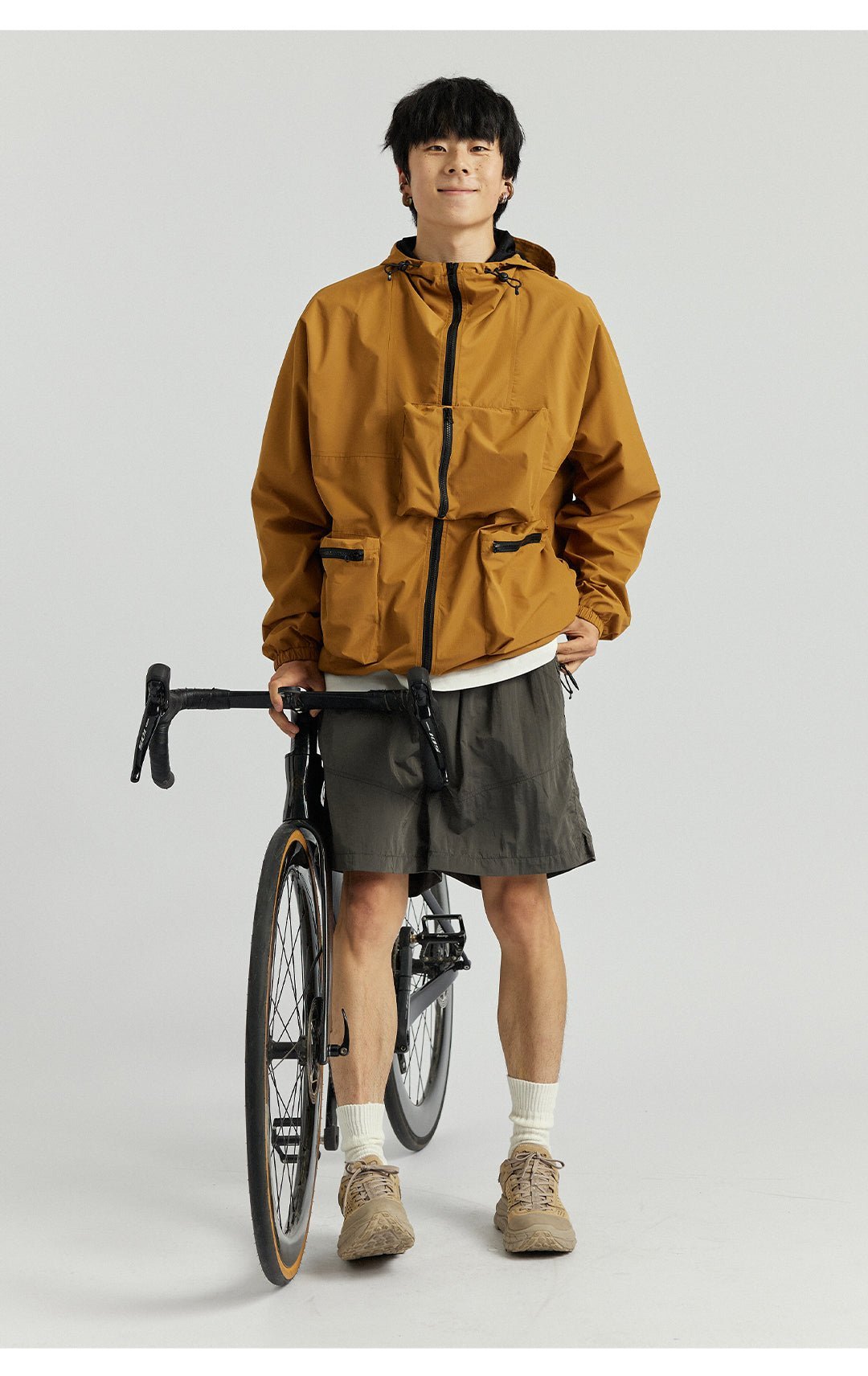 WATERPROOF MULTI-POCKET PERFORATED JACKET N93939
