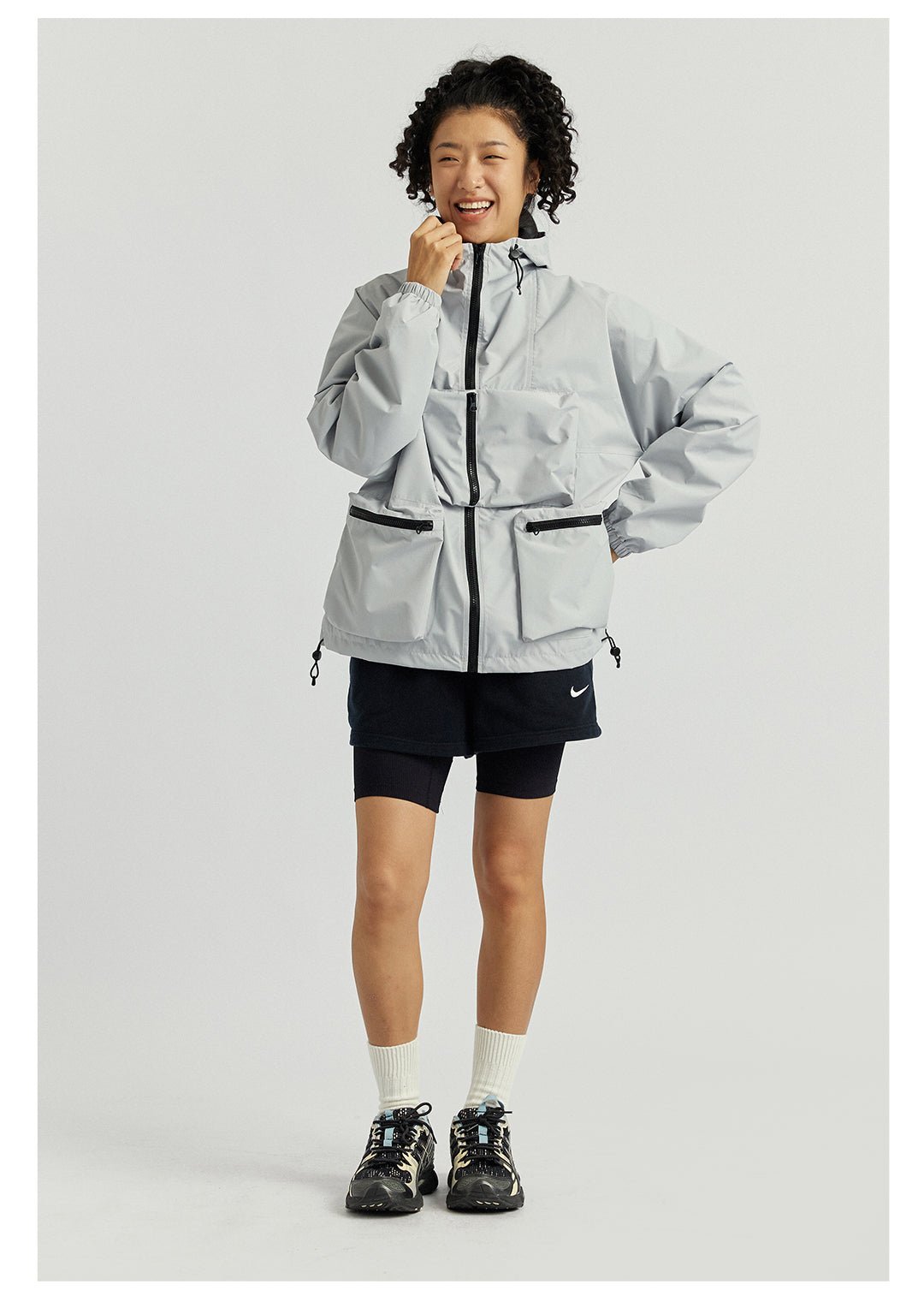 WATERPROOF MULTI-POCKET PERFORATED JACKET N93939