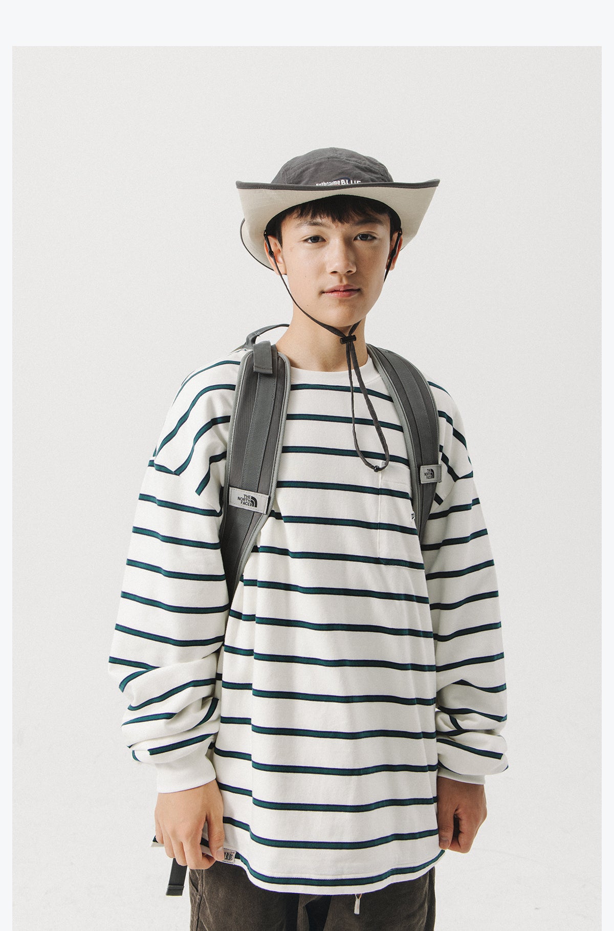 STRIPED PADDED TIED COUPLE SWEATER N23417