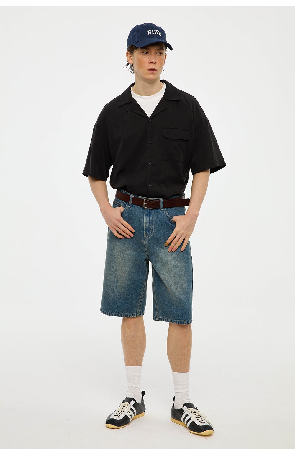 BLUE STRAIGHT DENIM TROUSERS C48555