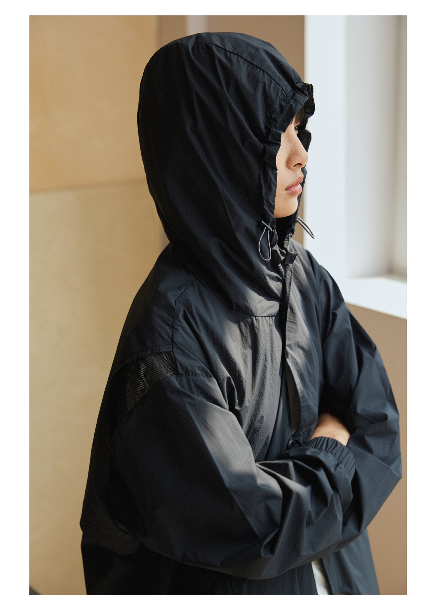MULTIFUNCTIONAL MOUNTAIN HOODED JACKET L99832
