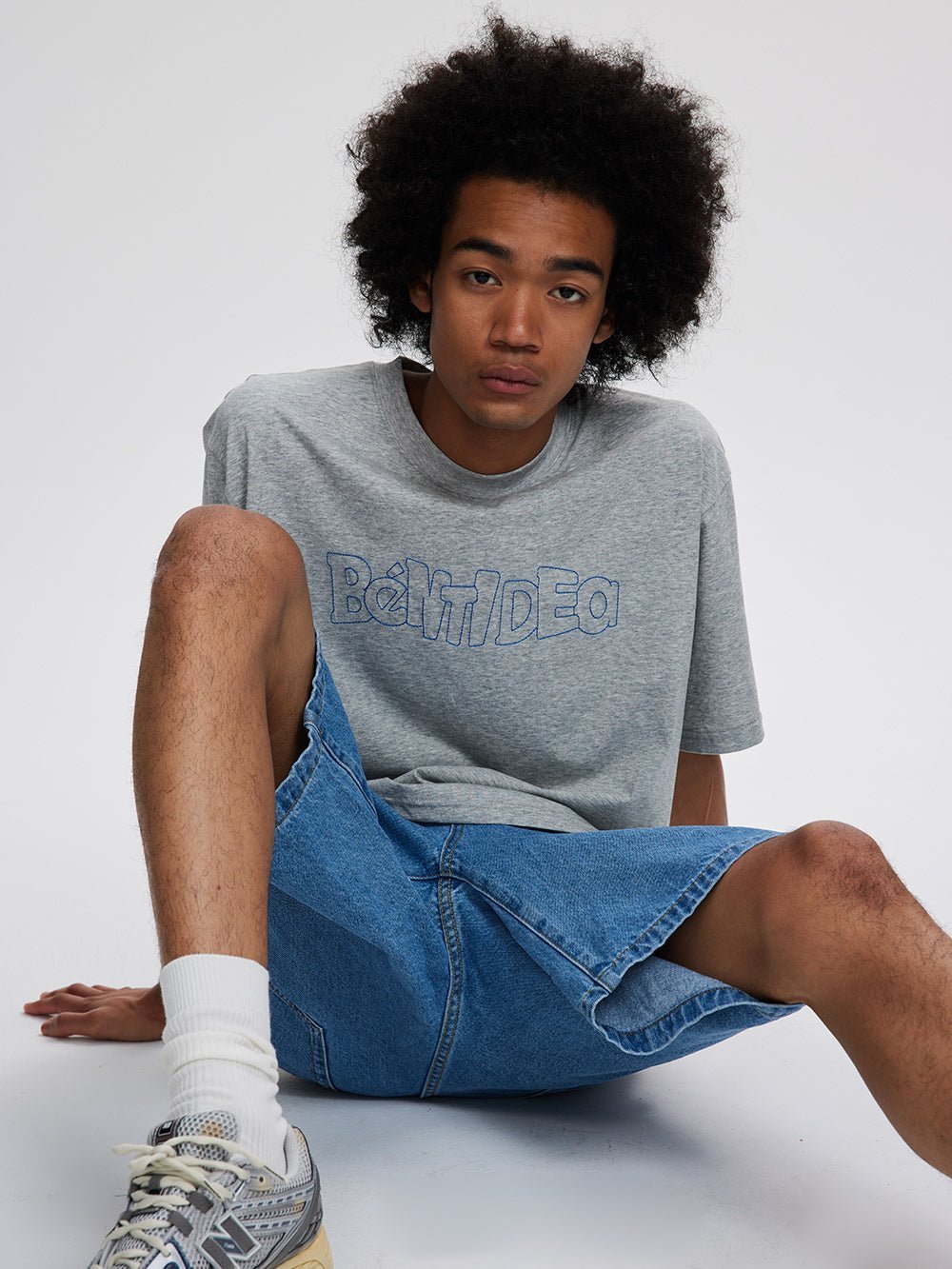LOGO PRINT LETTER LOOSE SHORT-SLEEVED T-SHIRT B13259