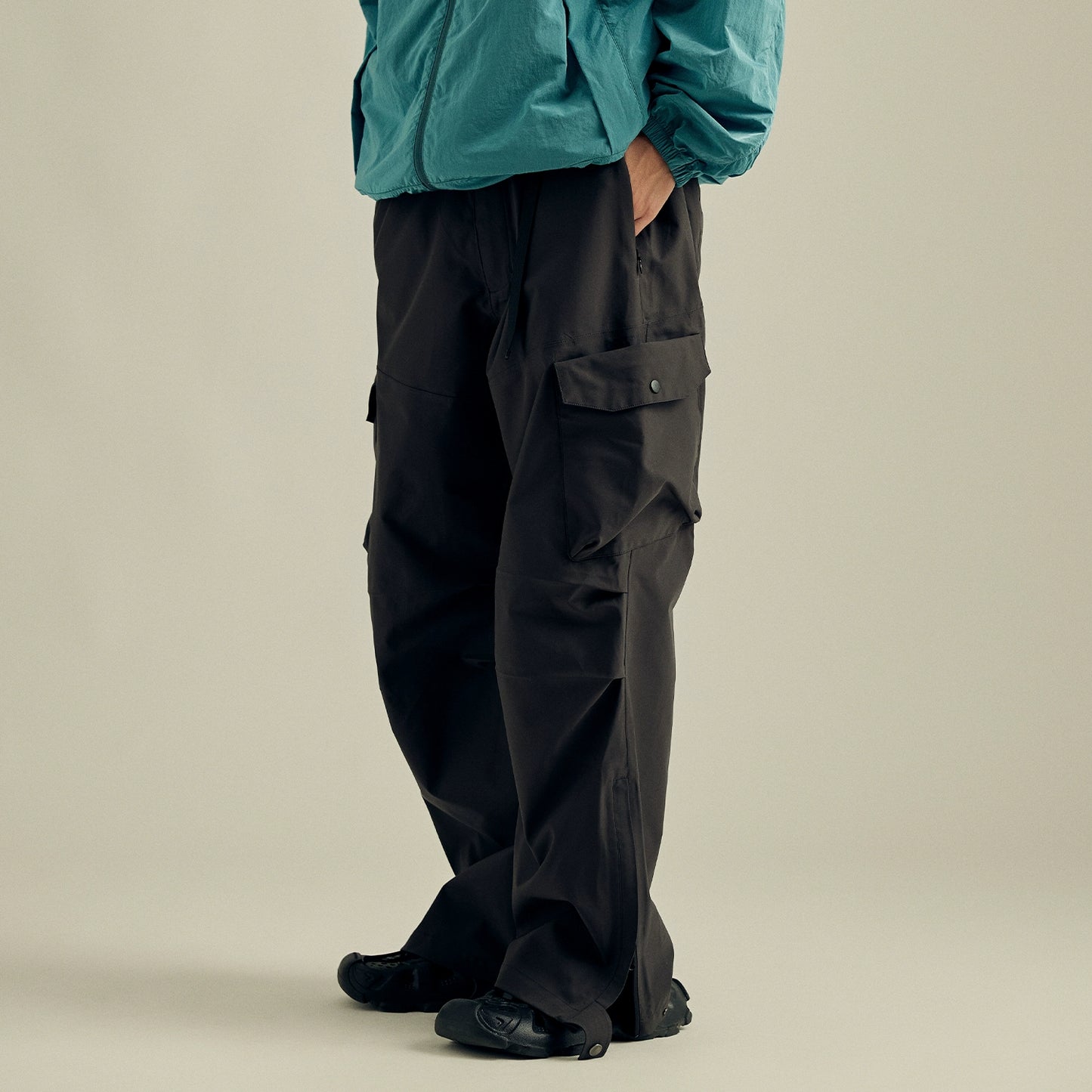 PLEATED ADJUSTABLE LEG WORK PANTS WATERPROOF N39044