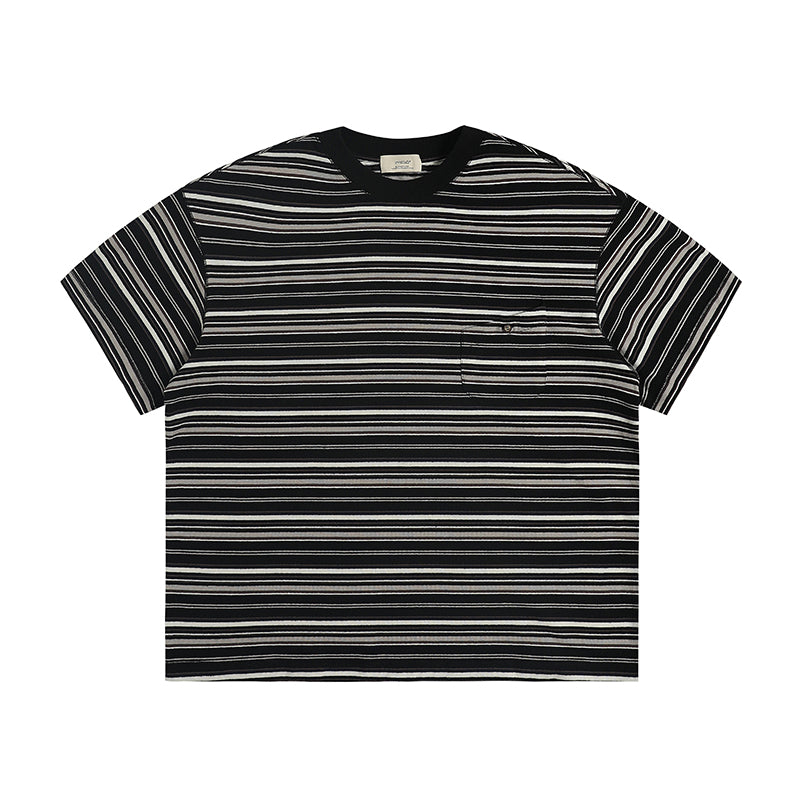 LOOSE SILHOUETTE BORDER POCKET T-SHIRT E22140