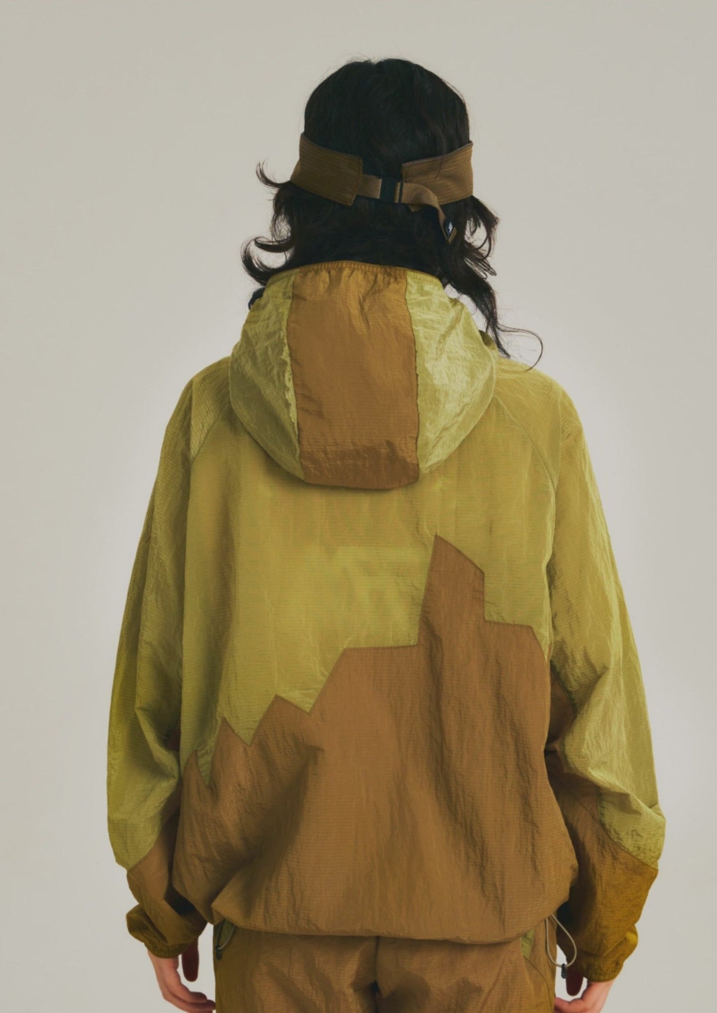 QUICK-DRYING, BREATHABLE, SUN-PROTECTIVE SKIN SUIT M38321