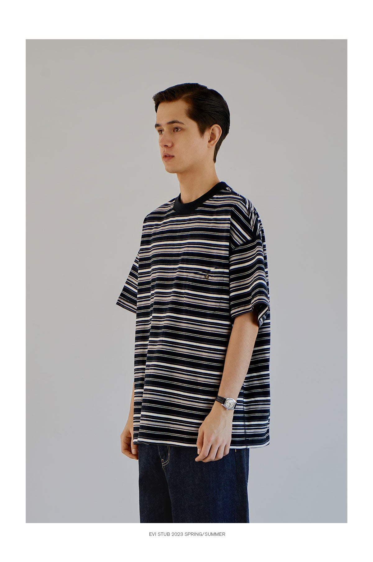 LOOSE SILHOUETTE BORDER POCKET T-SHIRT E22140