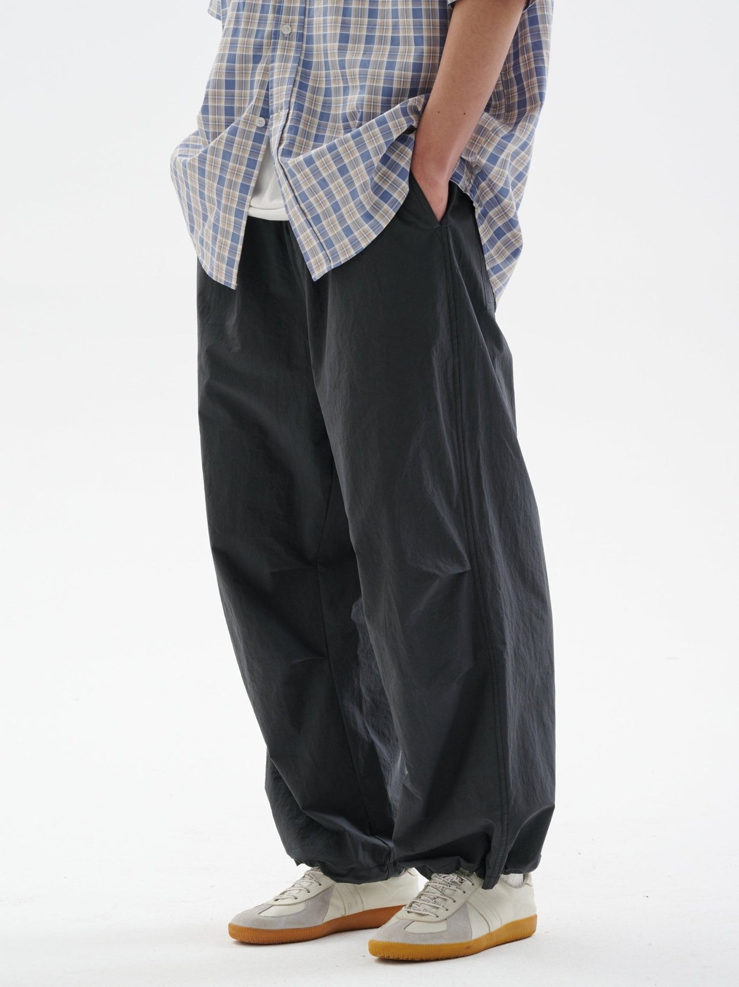 PARACHUTE SOLDIER PANTS B40009