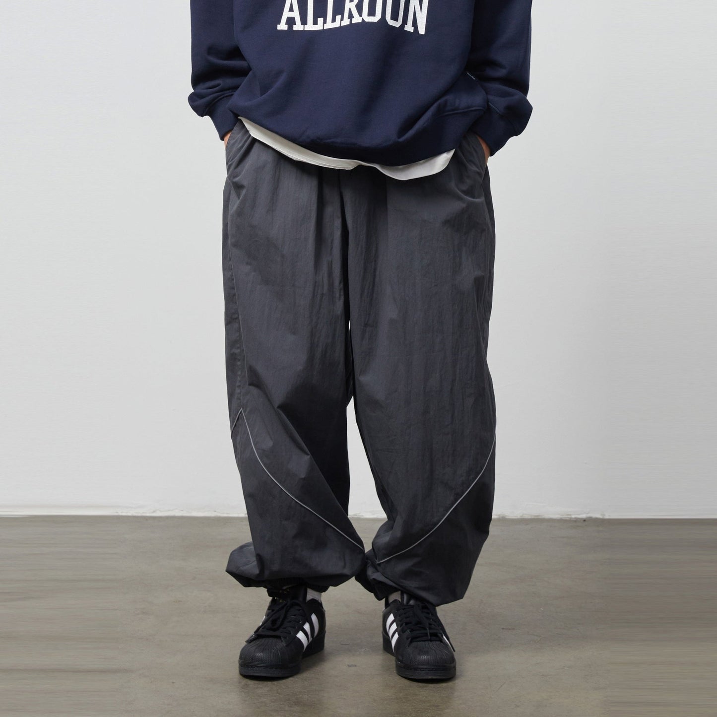 CONTOURED DRAWSTRING PANTS V77770