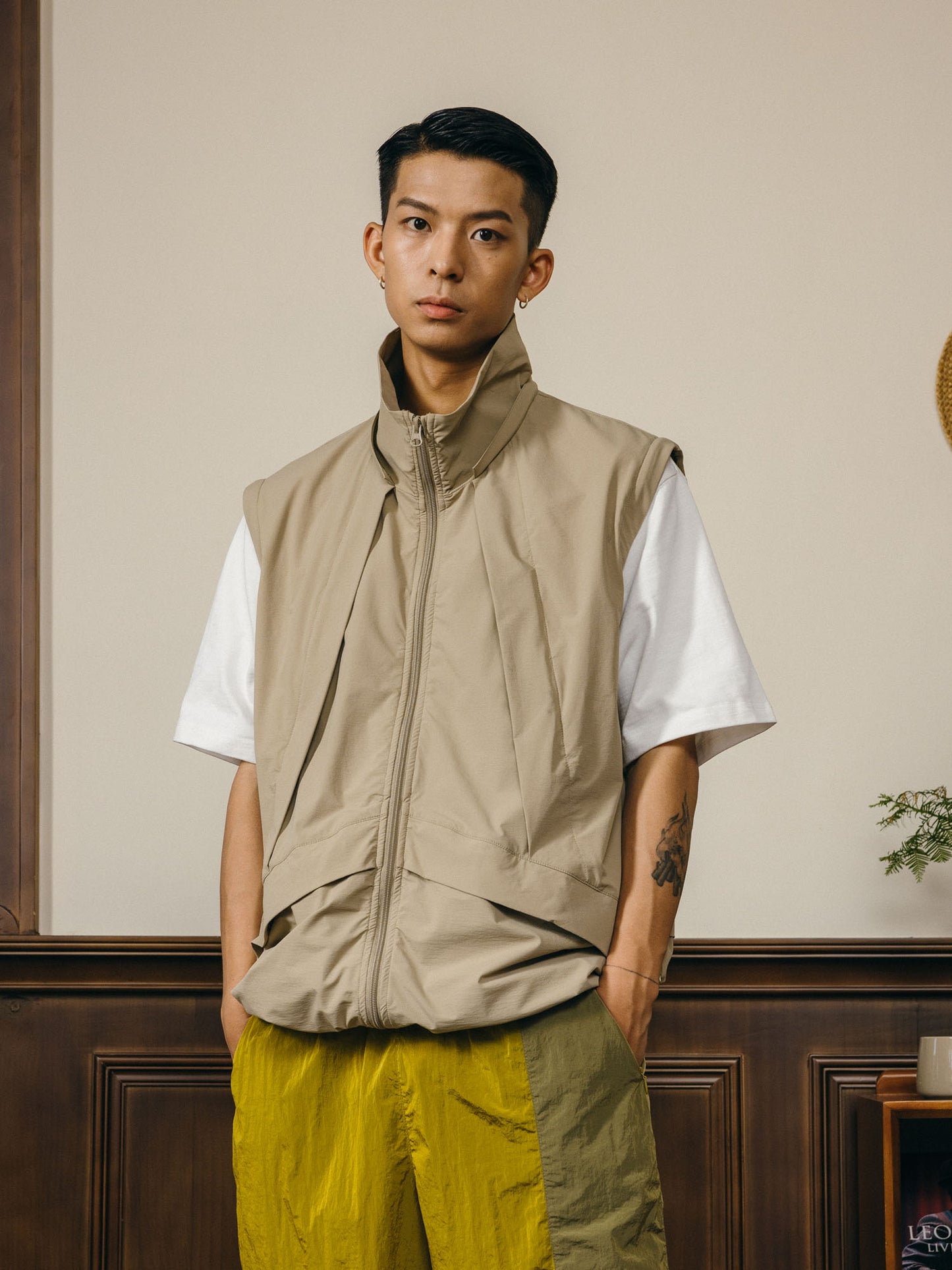 SUN PROTECTION RUSH VEST JACKET R88650