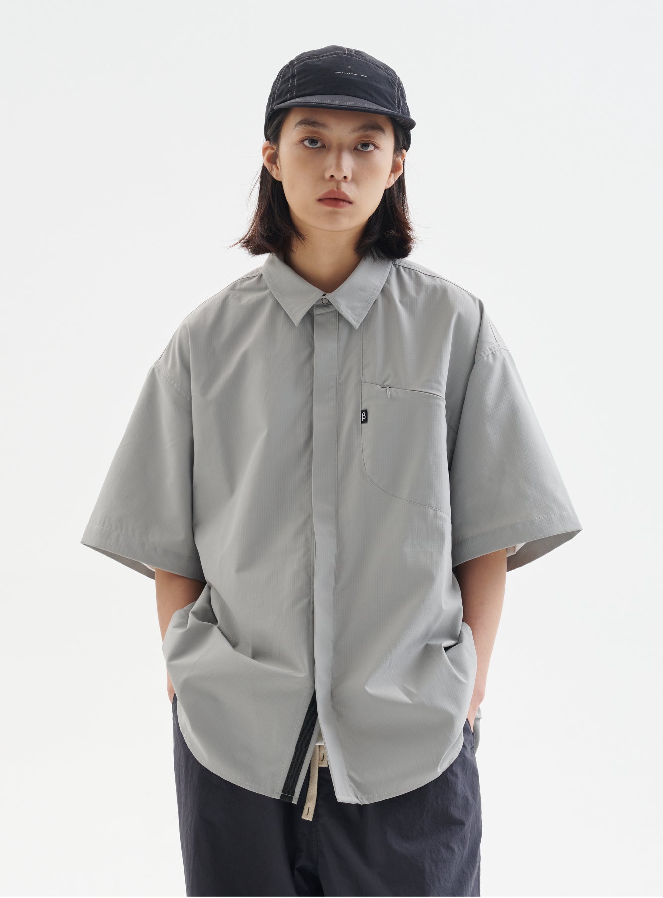 SLEEVE POCKET SHORT-SLEEVED SHIRT B76664