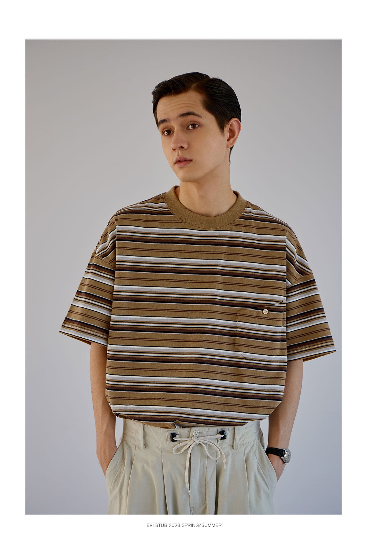 LOOSE SILHOUETTE BORDER POCKET T-SHIRT E22140