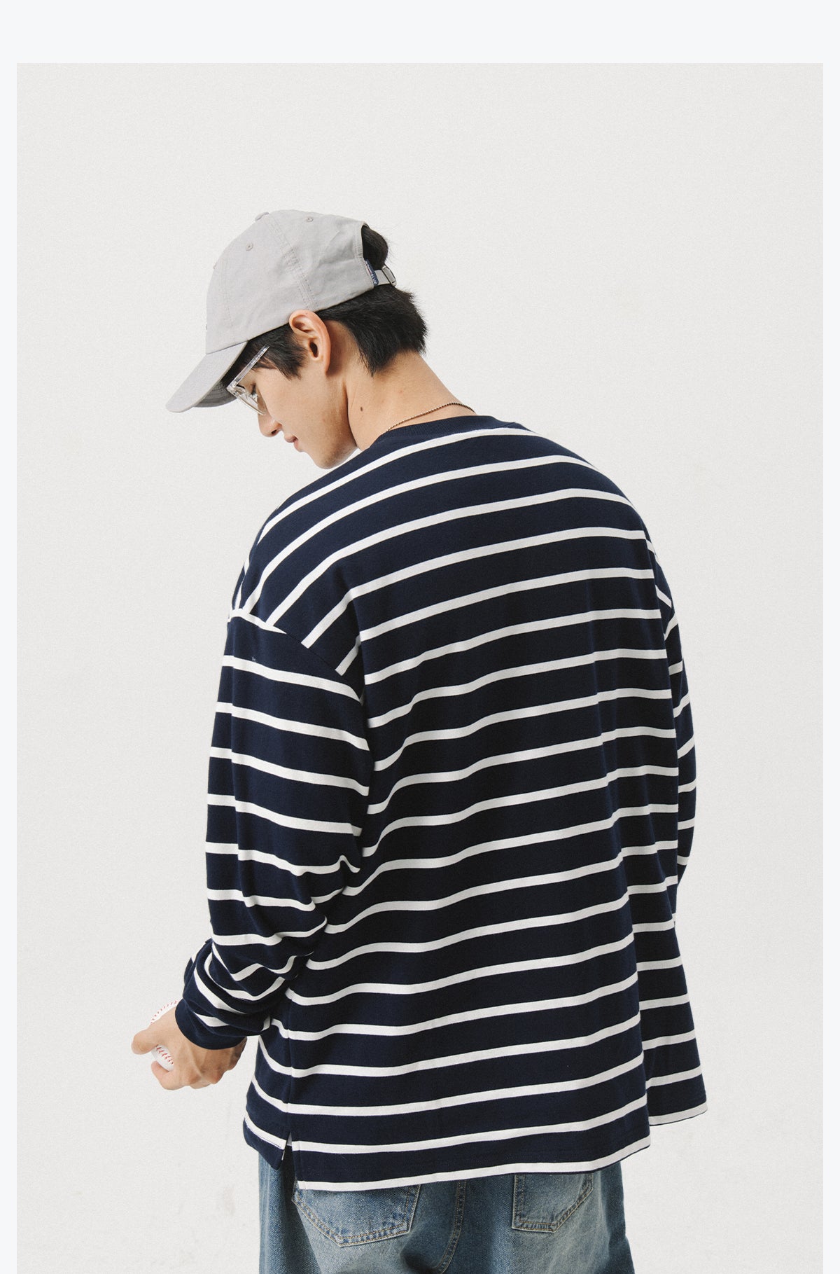 STRIPED PADDED TIED COUPLE SWEATER N23417