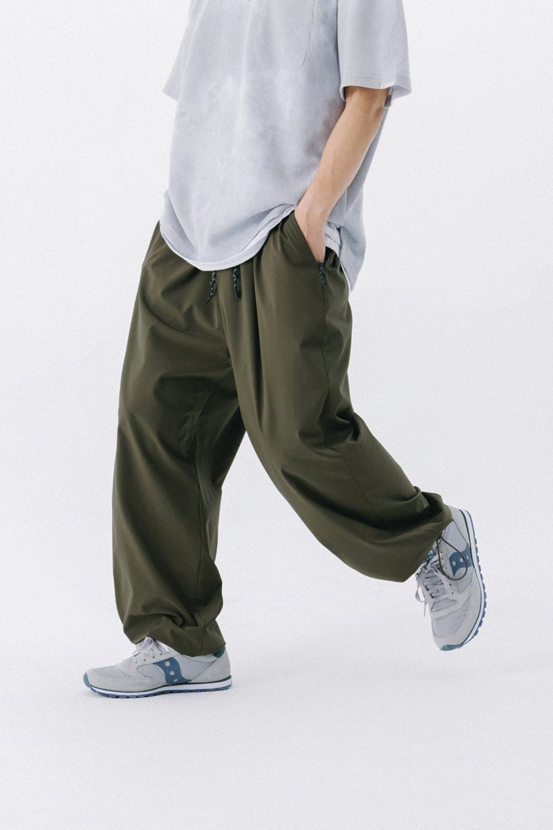 LIGHTWEIGHT QUICK-DRYING BREATHABLE CASUAL PANTS N55642